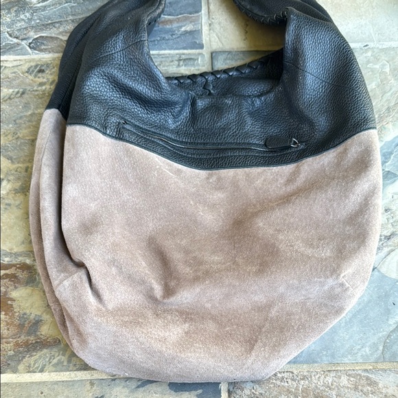 Bottega Intrecciato Cervo Black Leather Hobo 💘 - Picture 7 of 12